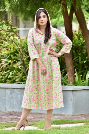 Pravya Hoodie Kurti